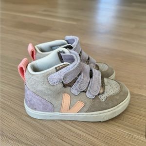 Girls Veja Hightops